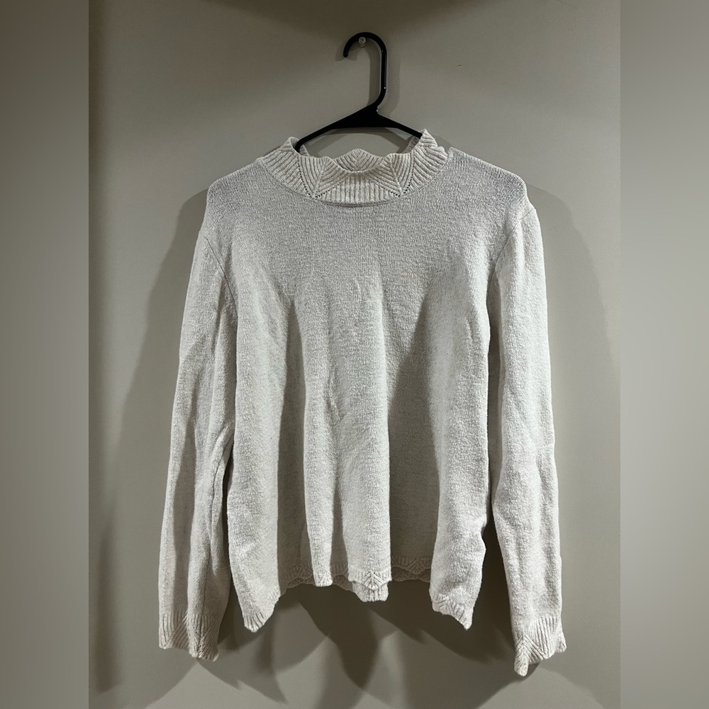 a.n.a Men's Light Gray Crewneck Sweater